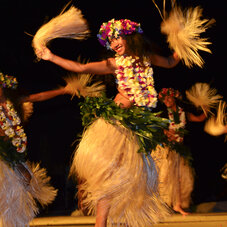 InterContinental Tahiti Resort & Spa poly show