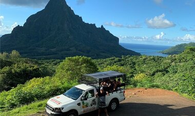 Enjoy a half day 4x4 safari tour of the island of Moorea.