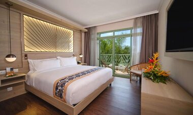 Hilton Tahiti King Room King Room with garden view at the Hilton Tahiti resort
