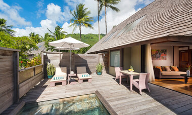 Hilton Moorea Lagoon Resort & Spa Garden Bungalow with Pool Hilton Moorea Lagoon Resort & Spa Garden Bungalow with Pool