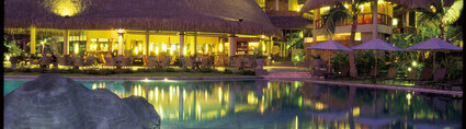 Le Tahiti by Pearl Resorts night pic